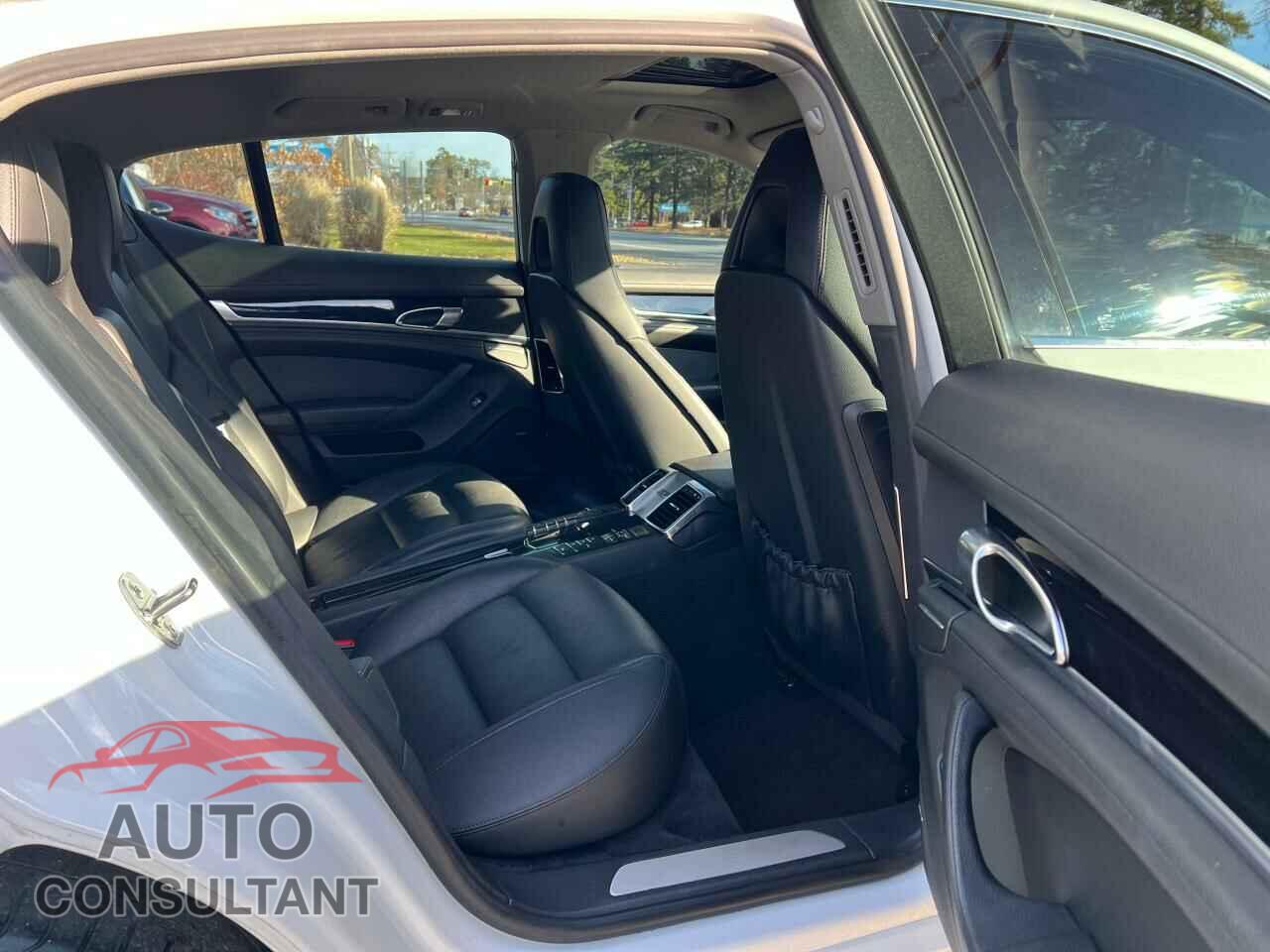 PORSCHE PANAMERA 2014 - WP0AD2A72EL044202