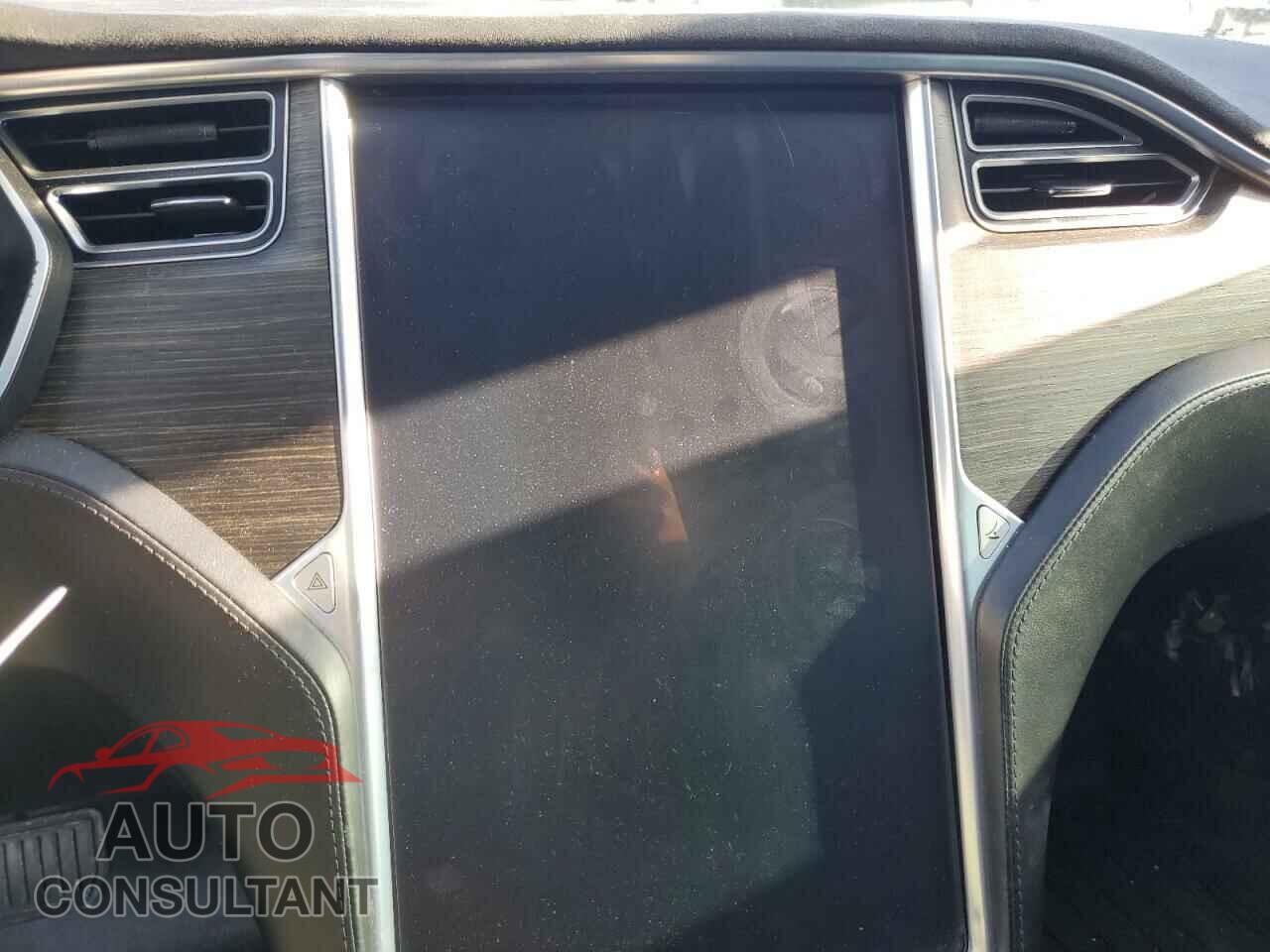 TESLA MODEL S 2016 - 5YJSA1E21GF133092