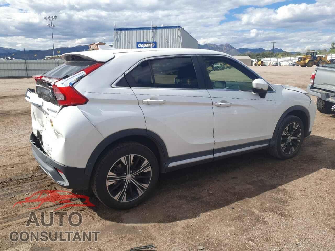 MITSUBISHI ECLIPSE 2018 - JA4AT5AA2JZ039678