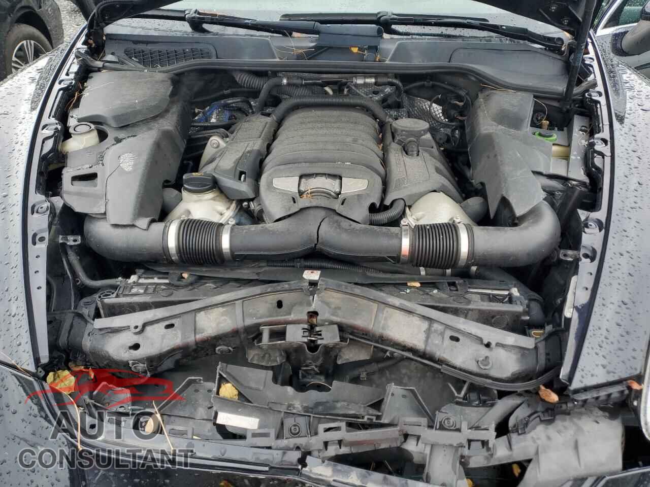 PORSCHE CAYENNE 2011 - WP1AB2A2XBLA55985