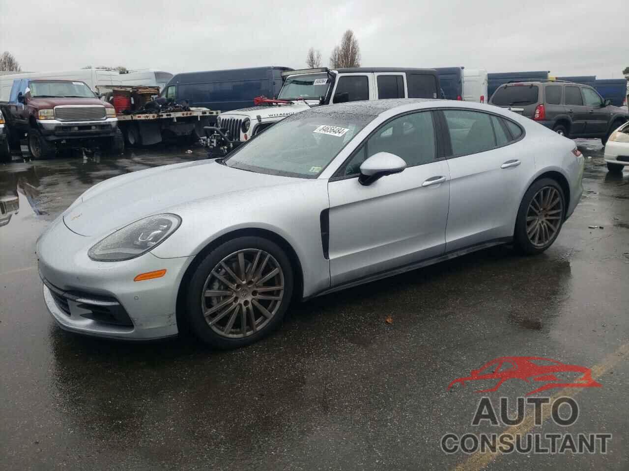 PORSCHE PANAMERA 2018 - WP0AA2A78JL100808