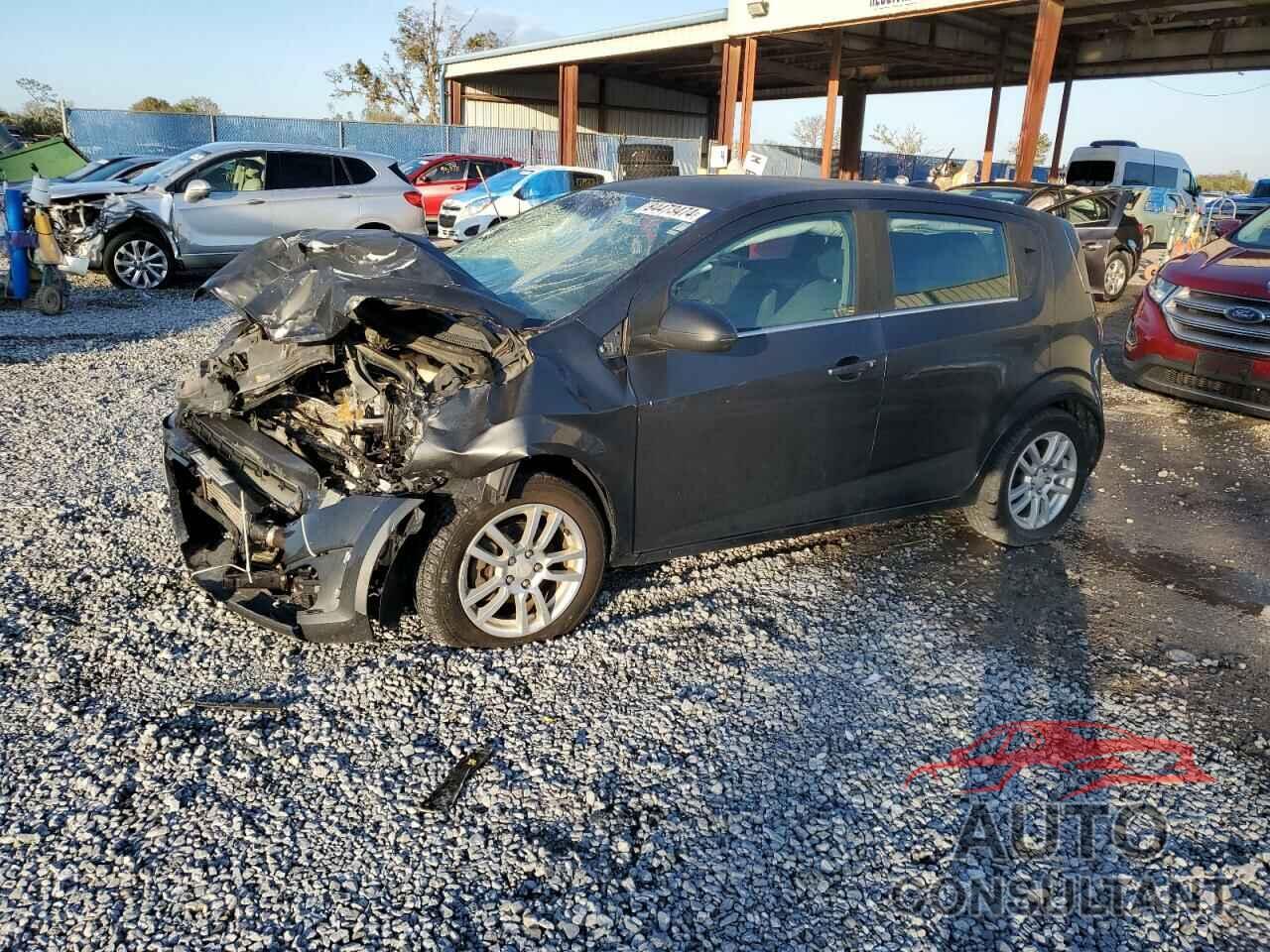 CHEVROLET SONIC 2016 - 1G1JD6SB4G4167578