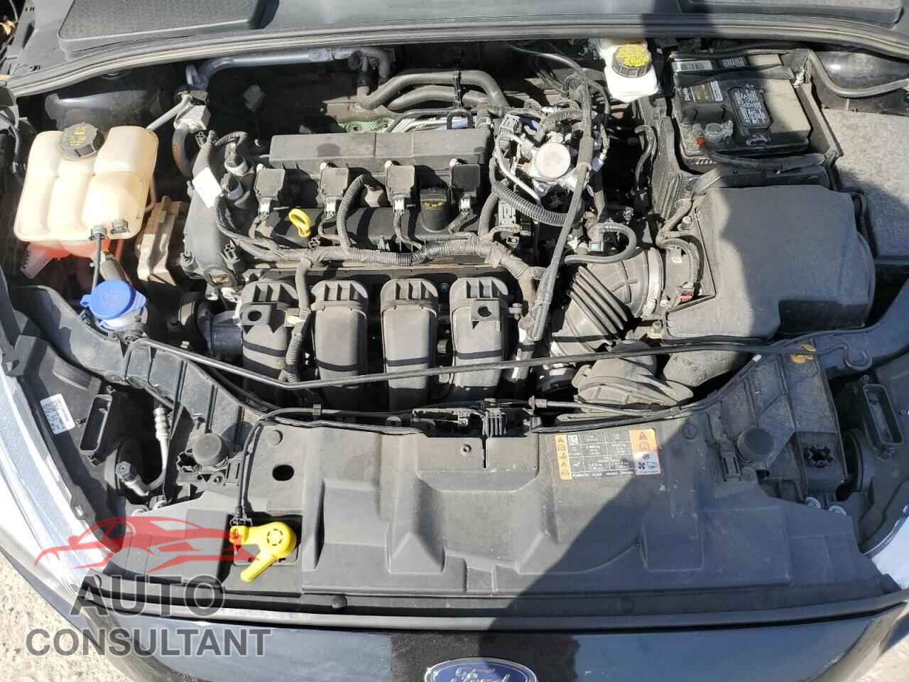 FORD FOCUS 2017 - 1FADP3F28HL336177