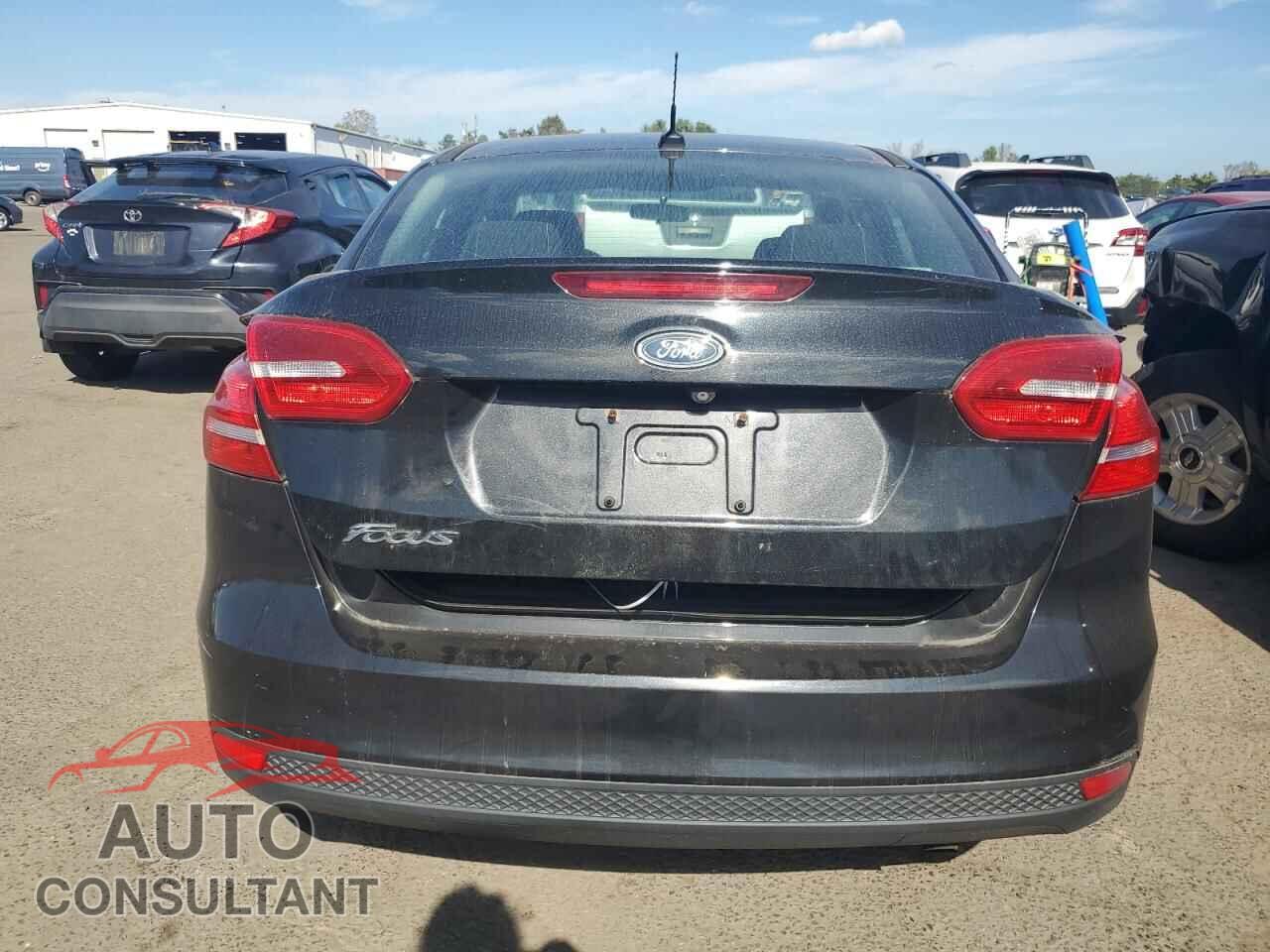FORD FOCUS 2015 - 1FADP3E27FL200427