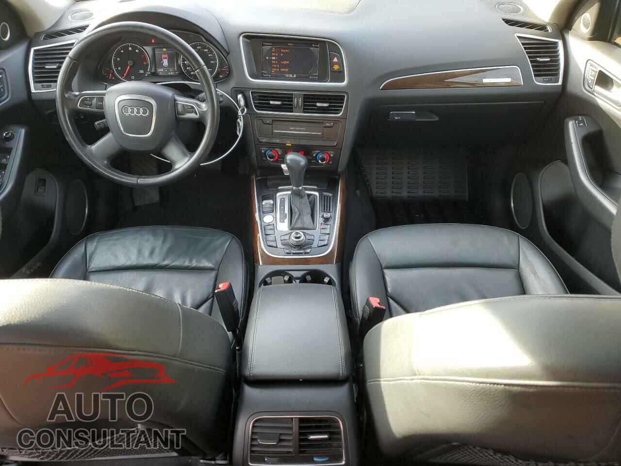 AUDI Q5 2010 - WA1VKAFP1AA090727