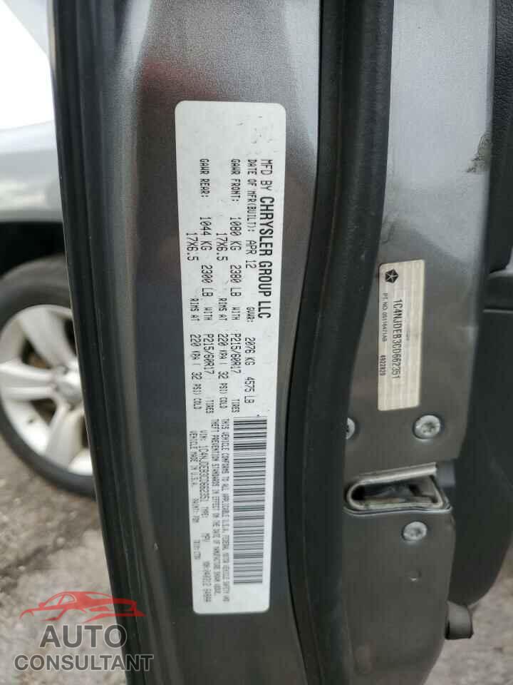 JEEP COMPASS 2012 - 1C4NJDEB3CD662351