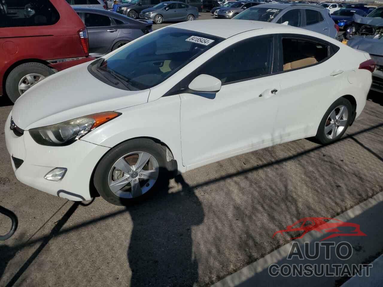 HYUNDAI ELANTRA 2013 - 5NPDH4AE4DH377967