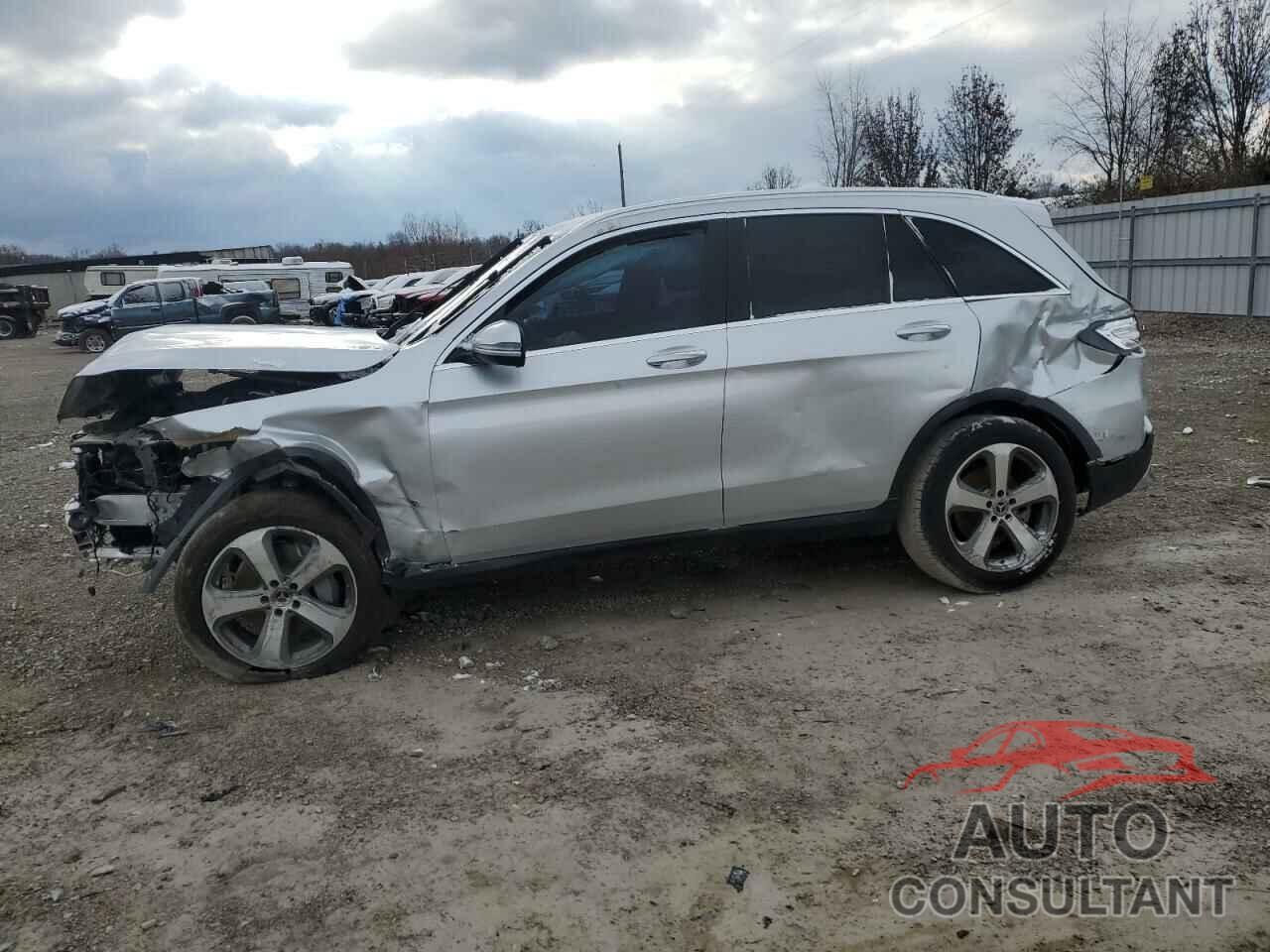MERCEDES-BENZ GLC-CLASS 2018 - WDC0G4JBXJV020256