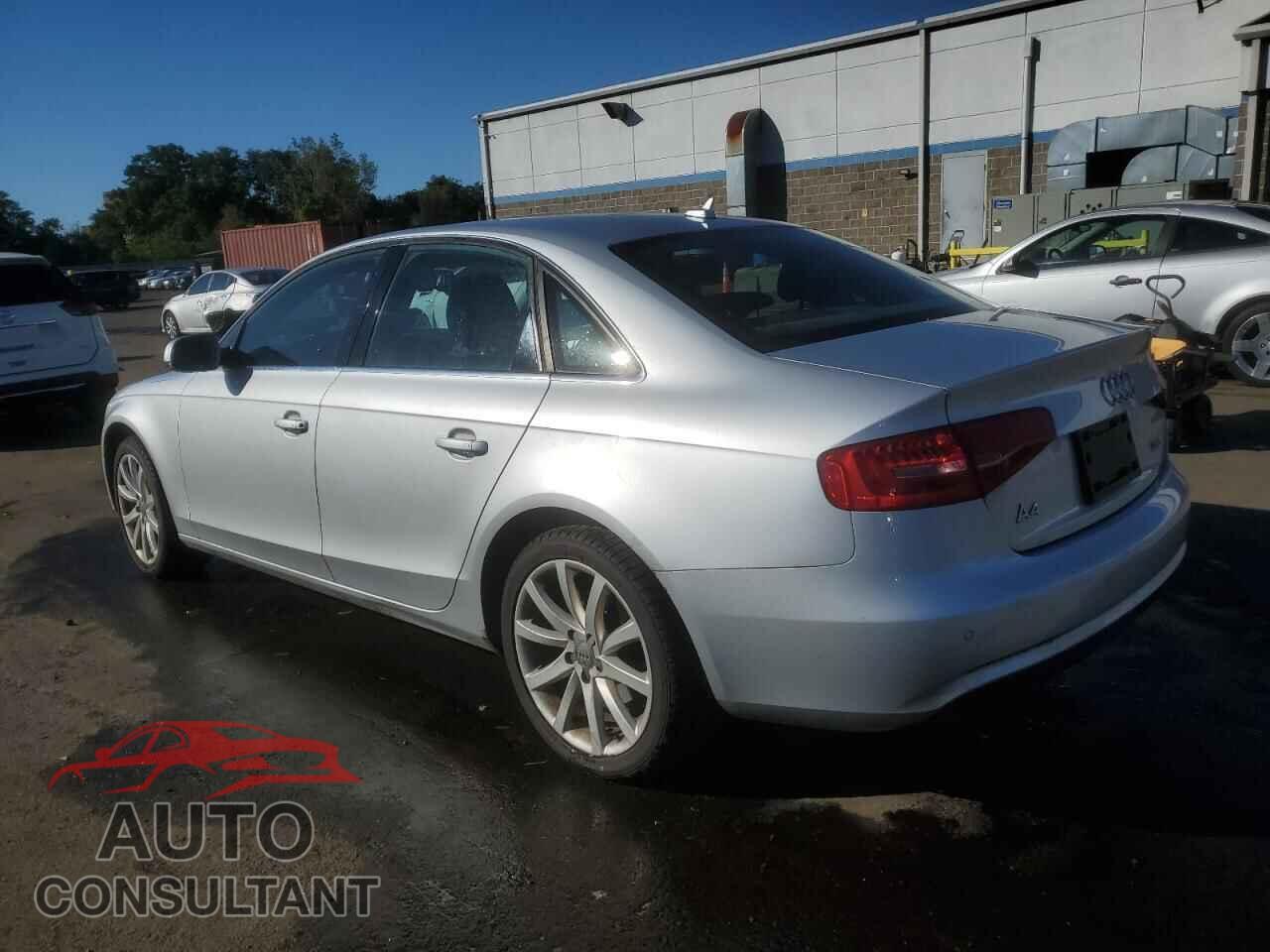 AUDI A4 2013 - WAUFFAFL2DN048198