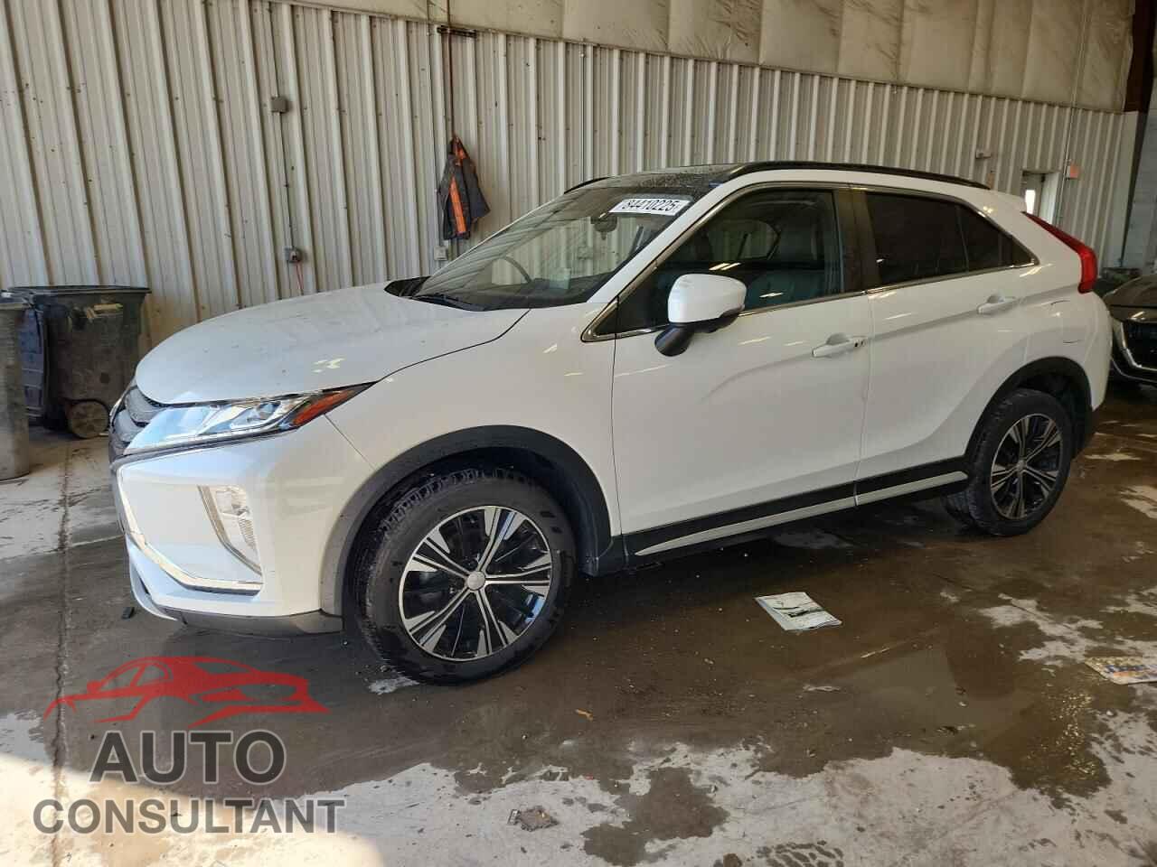 MITSUBISHI ECLIPSE 2018 - JA4AT5AA7JZ038056