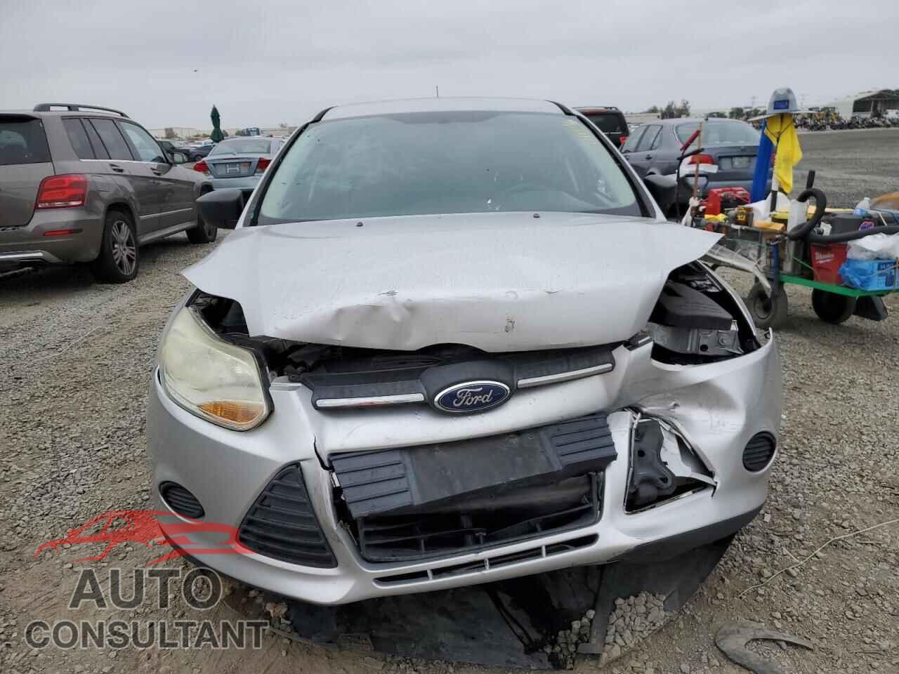 FORD FOCUS 2012 - 1FAHP3E22CL321489