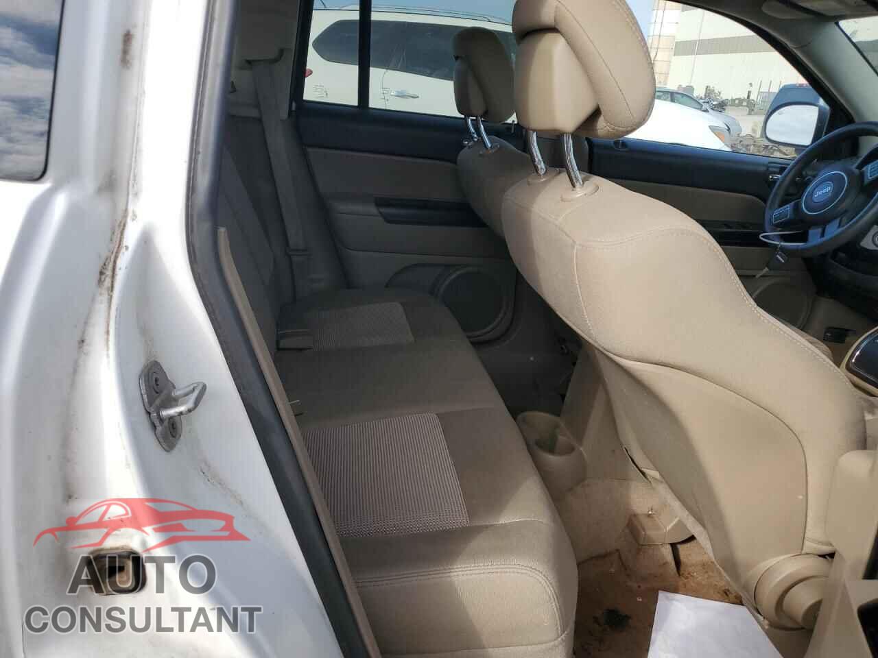 JEEP COMPASS 2012 - 1C4NJCBB4CD657156