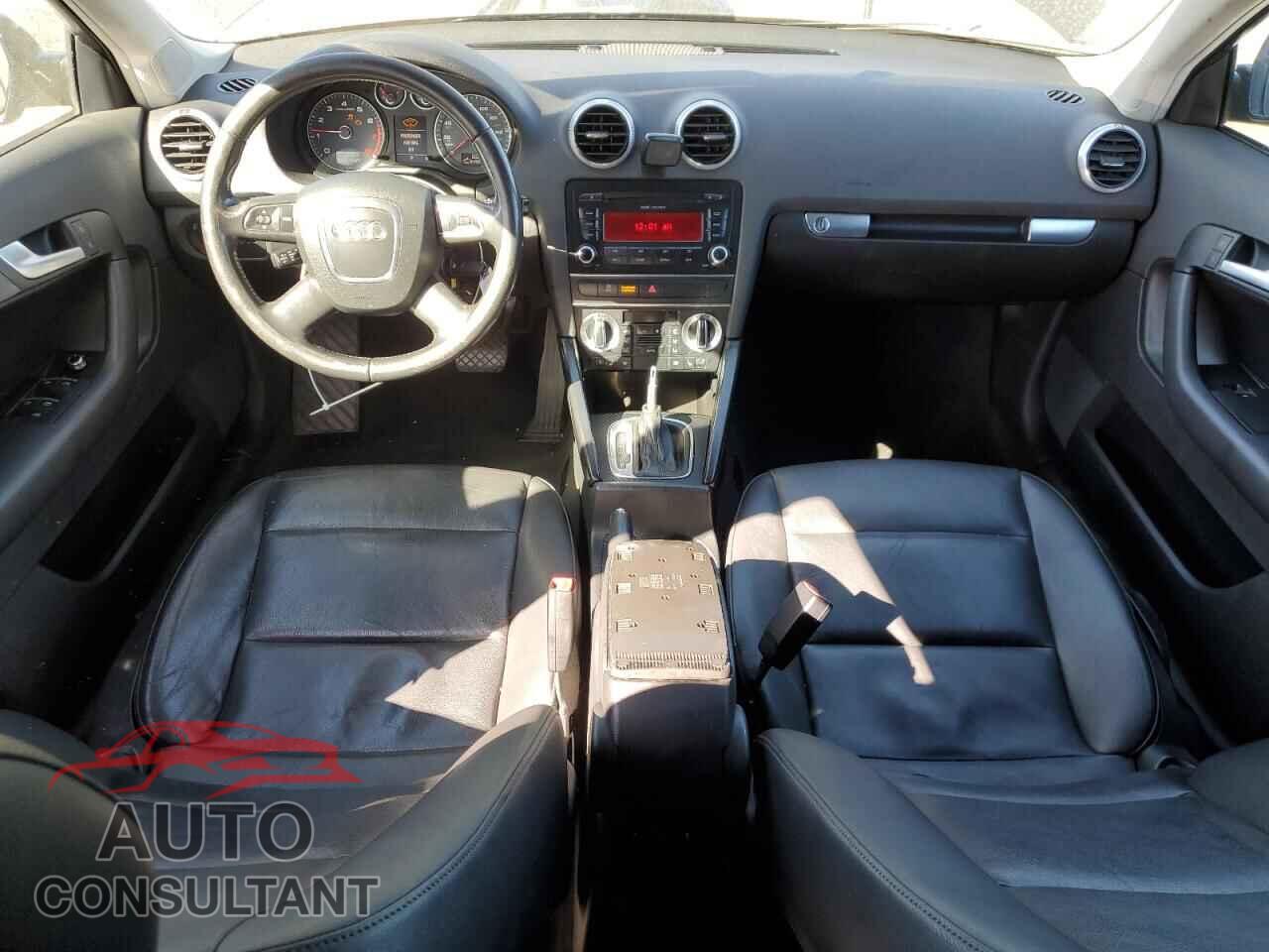 AUDI A3 2013 - WAUBEAFM9DA028998