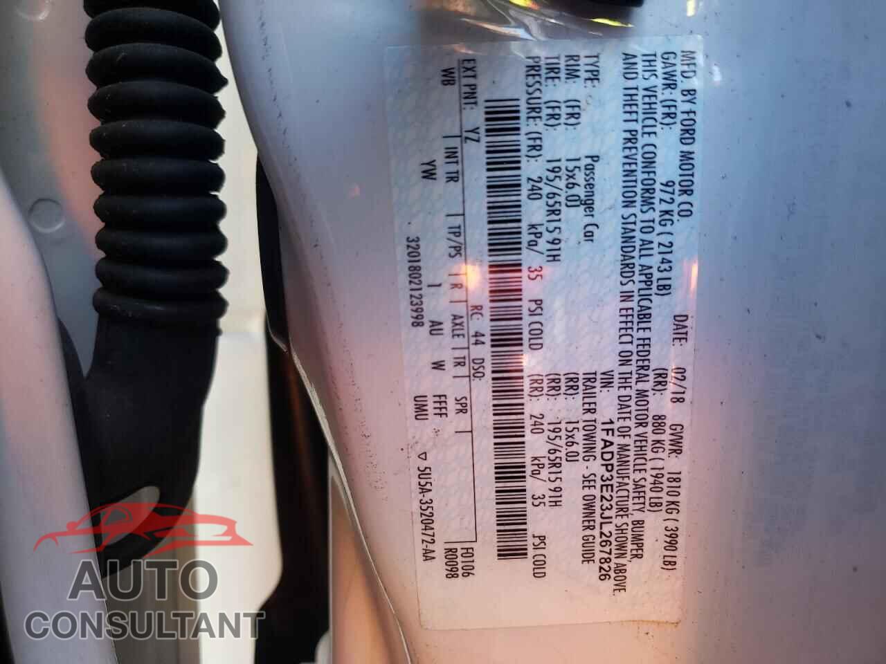 FORD FOCUS 2018 - 1FADP3E23JL267826