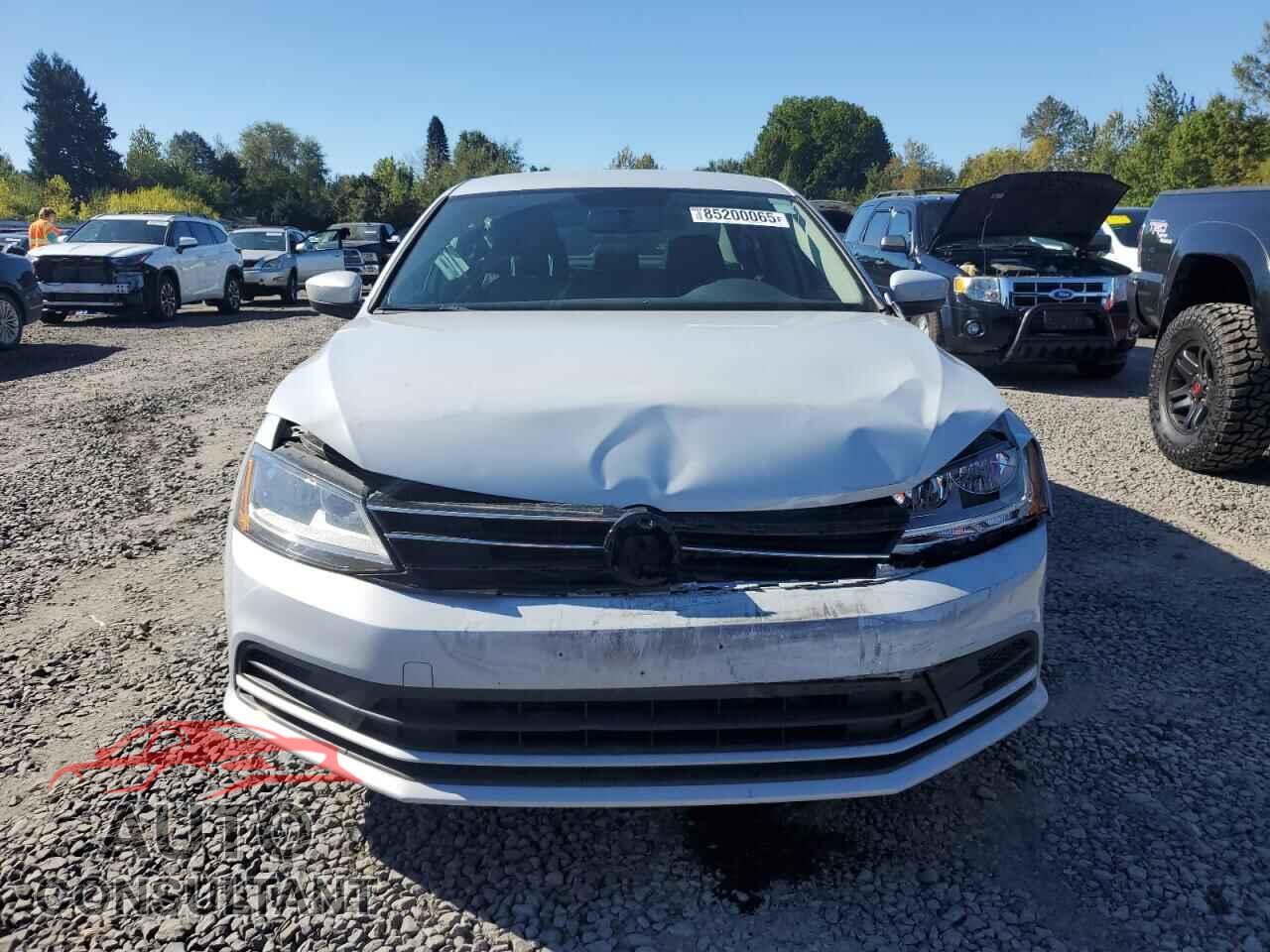VOLKSWAGEN JETTA 2017 - 3VW2B7AJ9HM342491