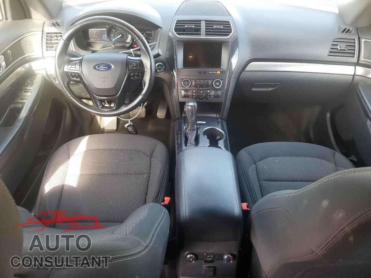 FORD EXPLORER 2018 - 1FM5K8D80JGB91227
