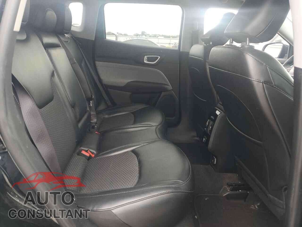 JEEP COMPASS 2022 - 3C4NJDBB8NT143877