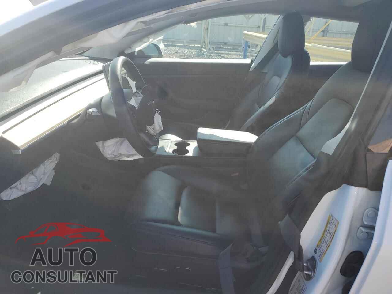 TESLA MODEL 3 2021 - 5YJ3E1EA1MF873785