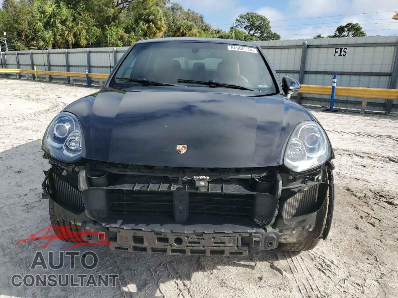 PORSCHE CAYENNE 2017 - WP1AB2A27HLA52096