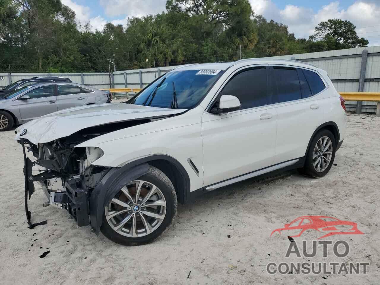 BMW X3 2018 - 5UXTR9C52JLD71659