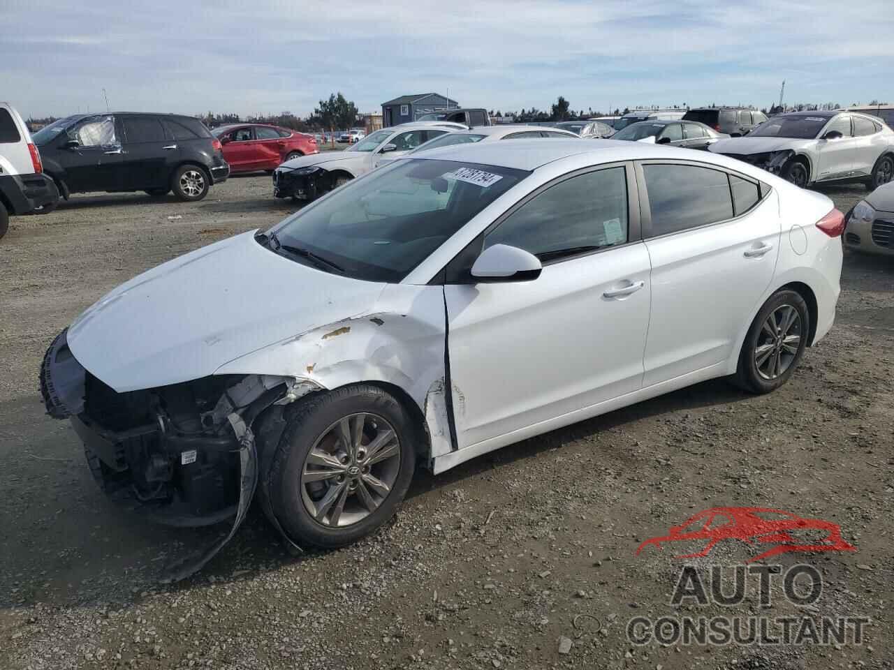 HYUNDAI ELANTRA 2018 - 5NPD84LF3JH298212