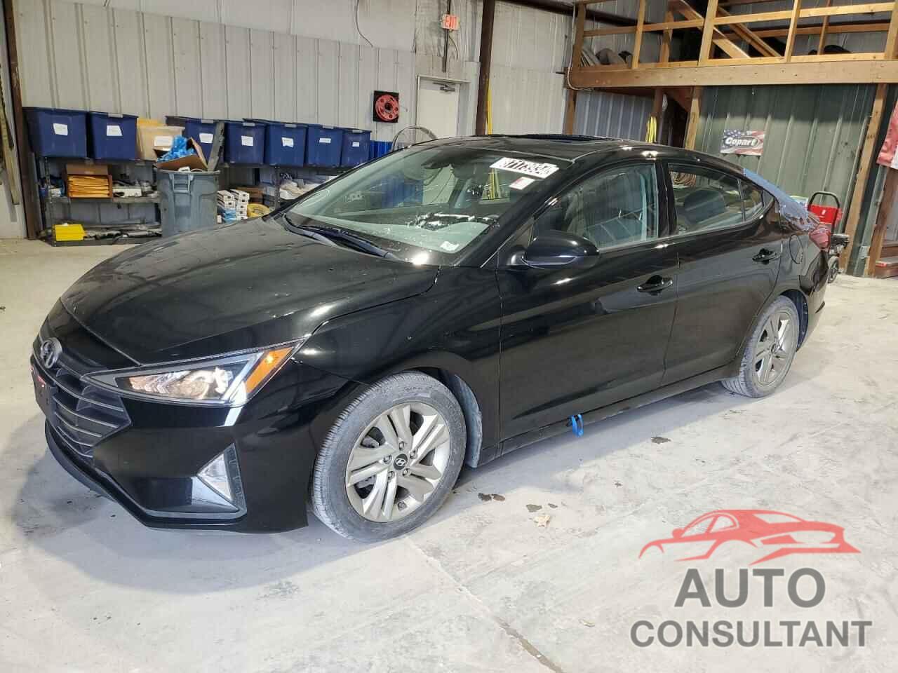 HYUNDAI ELANTRA 2019 - 5NPD84LF3KH474337