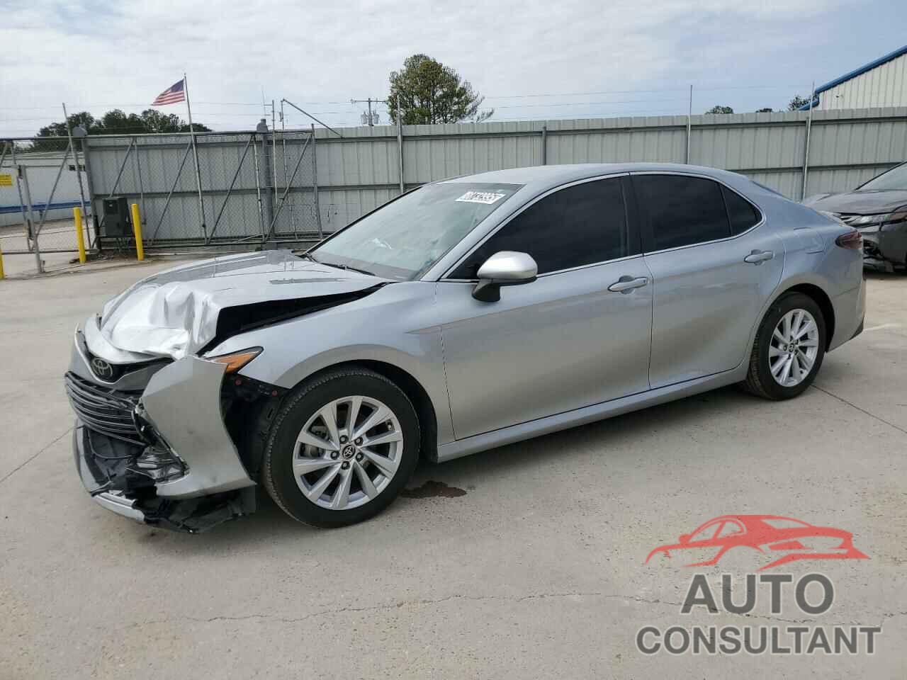 TOYOTA CAMRY 2022 - 4T1C11AK1NU691390