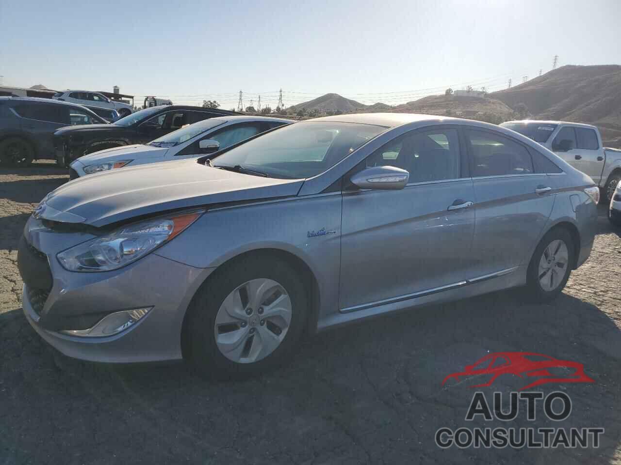 HYUNDAI SONATA 2015 - KMHEC4A44FA119058