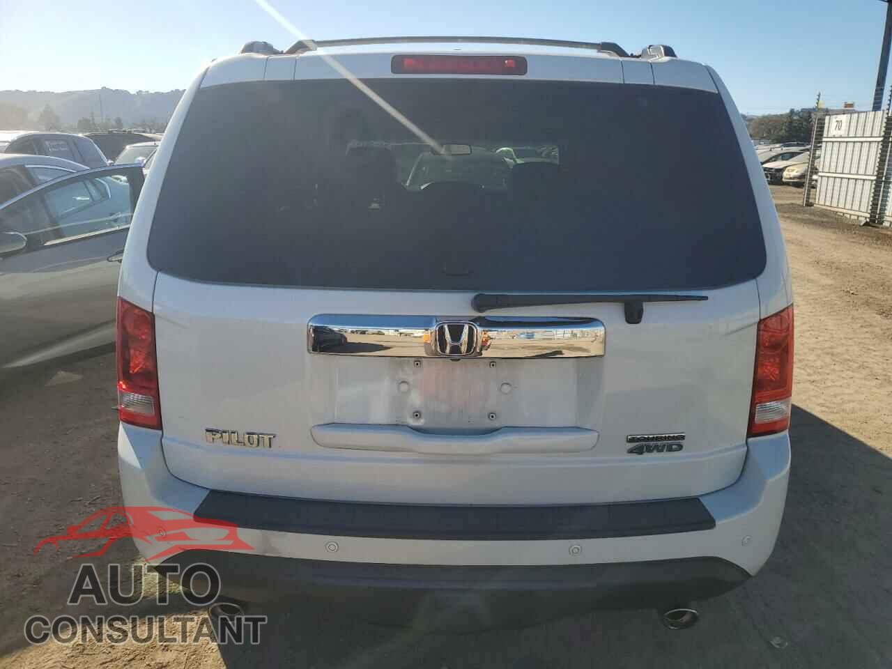 HONDA PILOT 2014 - 5FNYF4H94EB044698