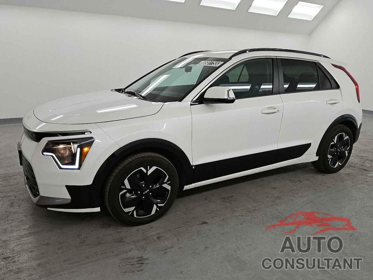 KIA NIRO WIND 2023 - KNDCR3L1XP5026708