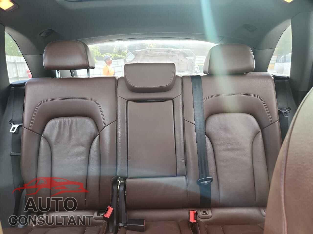 AUDI Q5 2013 - WA1LFAFP7DA036753