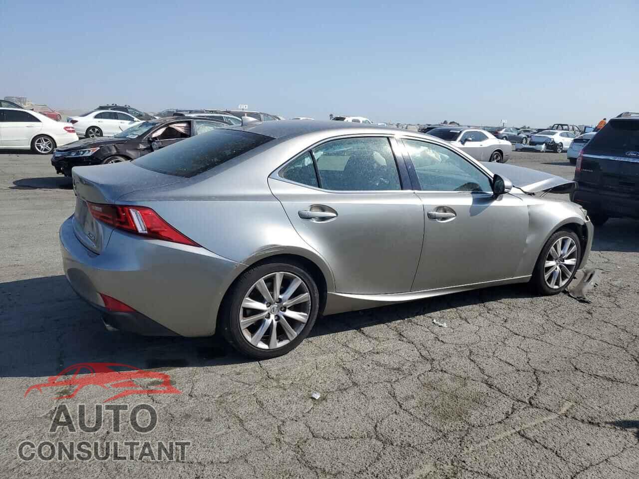 LEXUS IS 2015 - JTHBF1D24F5077621
