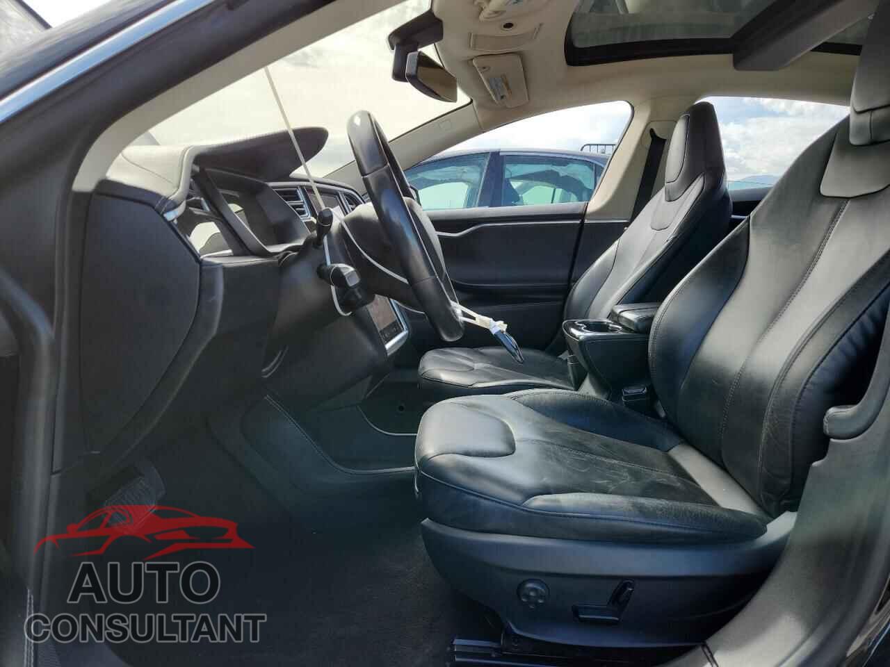 TESLA MODEL S 2014 - 5YJSA1S1XEFP40682