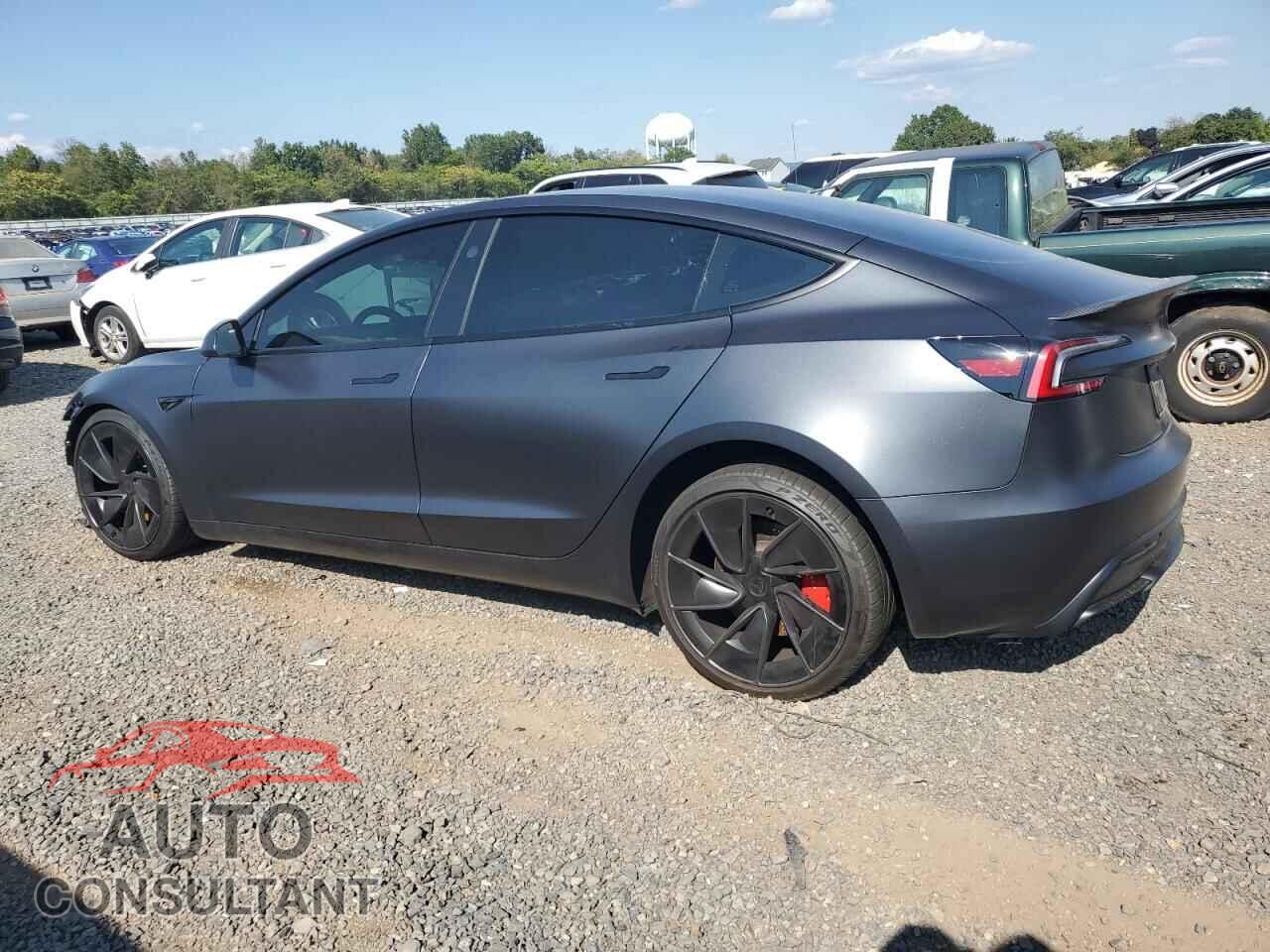 TESLA MODEL 3 2024 - 5YJ3E1ET8RF853607