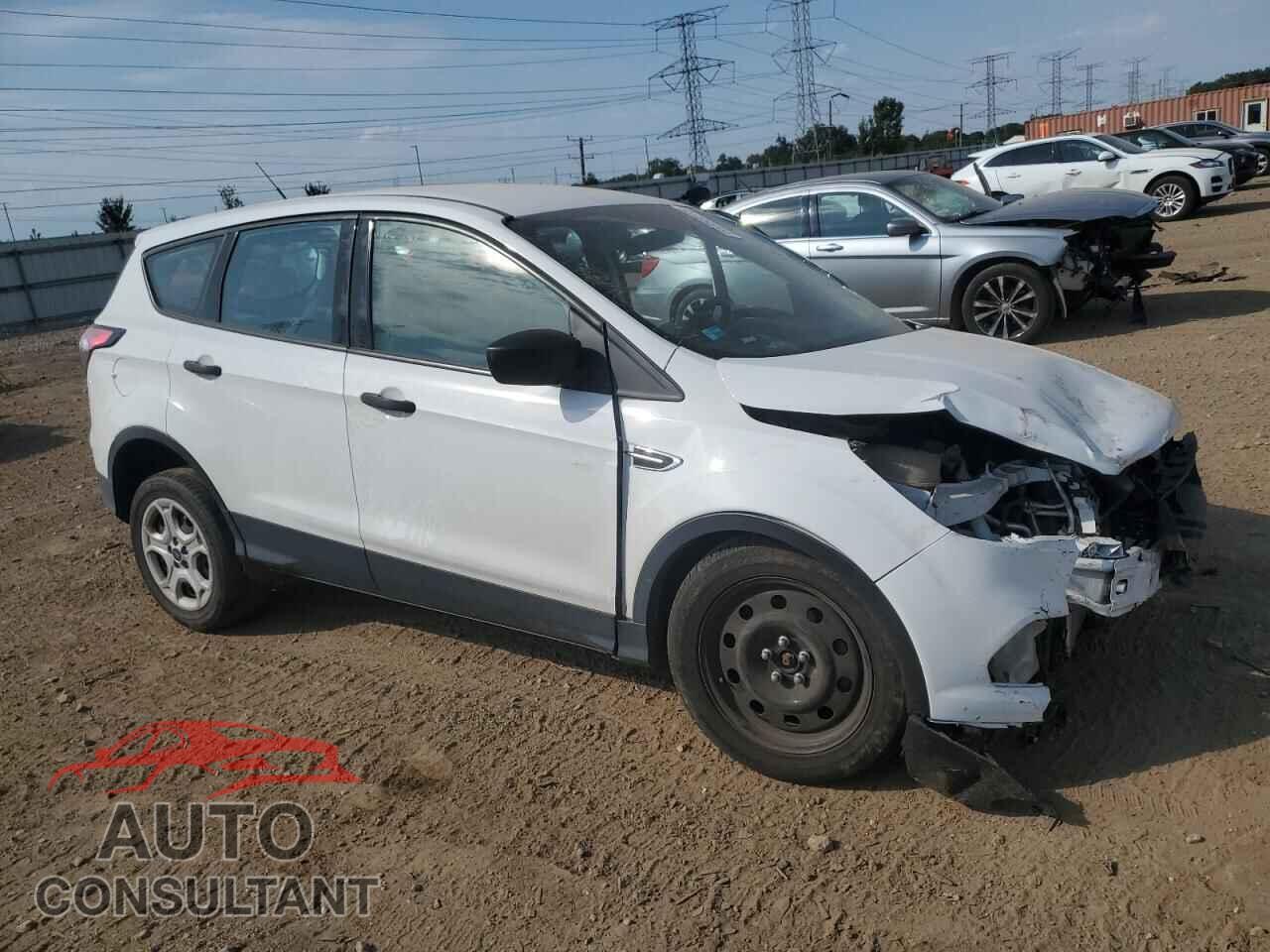 FORD ESCAPE 2017 - 1FMCU0F76HUC61218