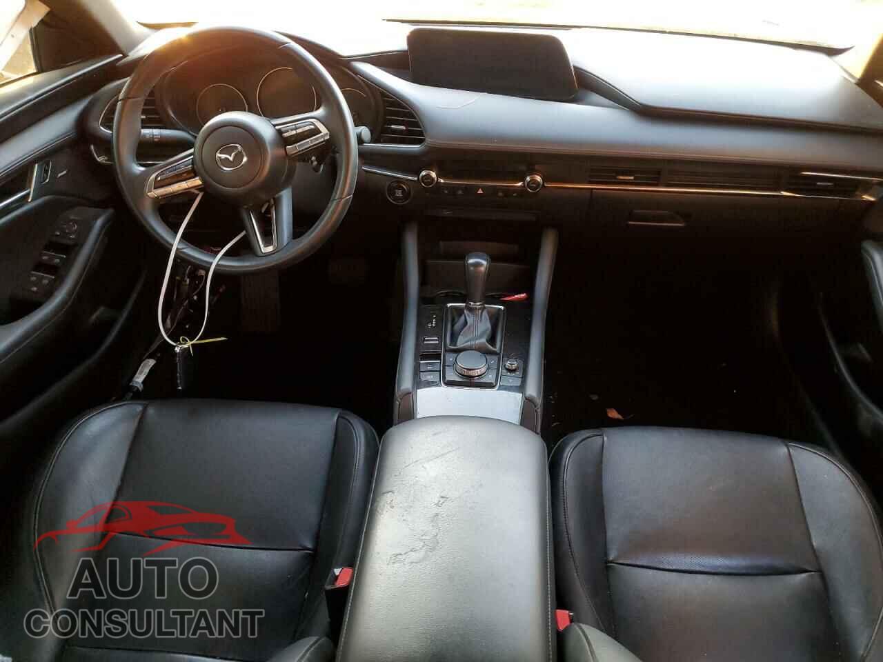 MAZDA 3 2019 - JM1BPANMXK1143380