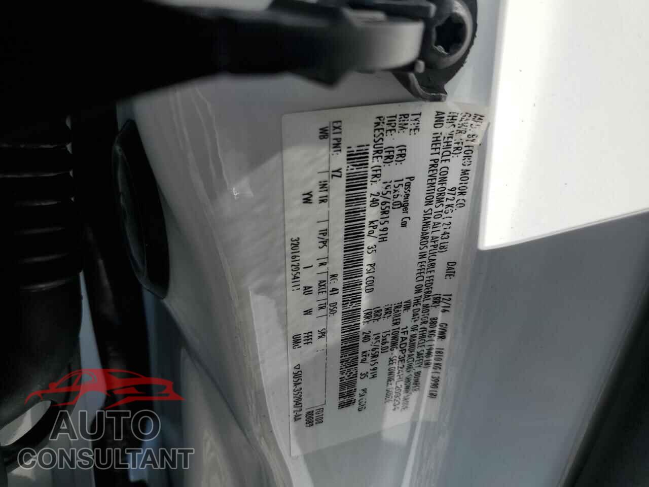 FORD FOCUS 2017 - 1FADP3E24HL209234