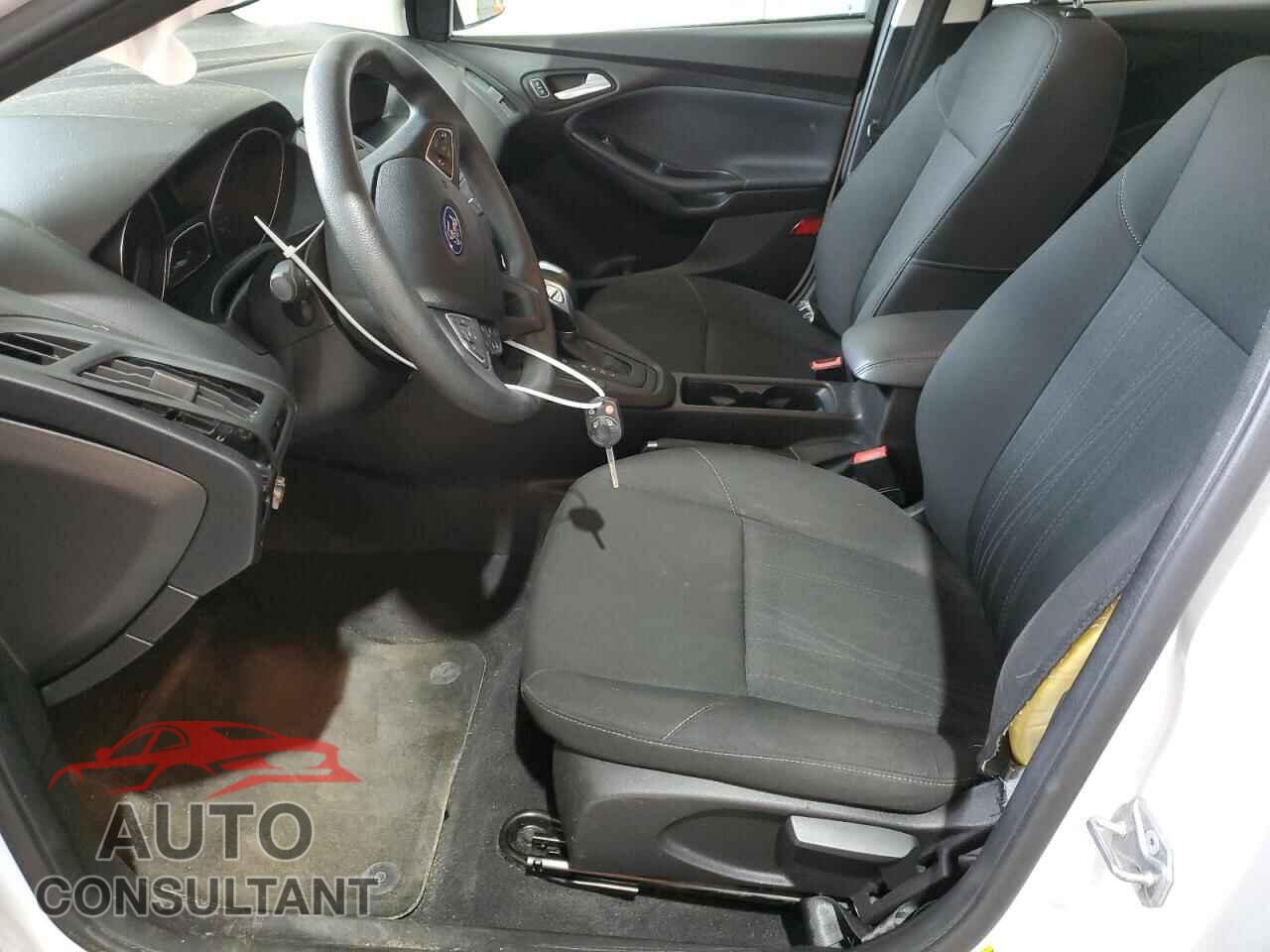 FORD FOCUS 2016 - 1FADP3F28GL206785