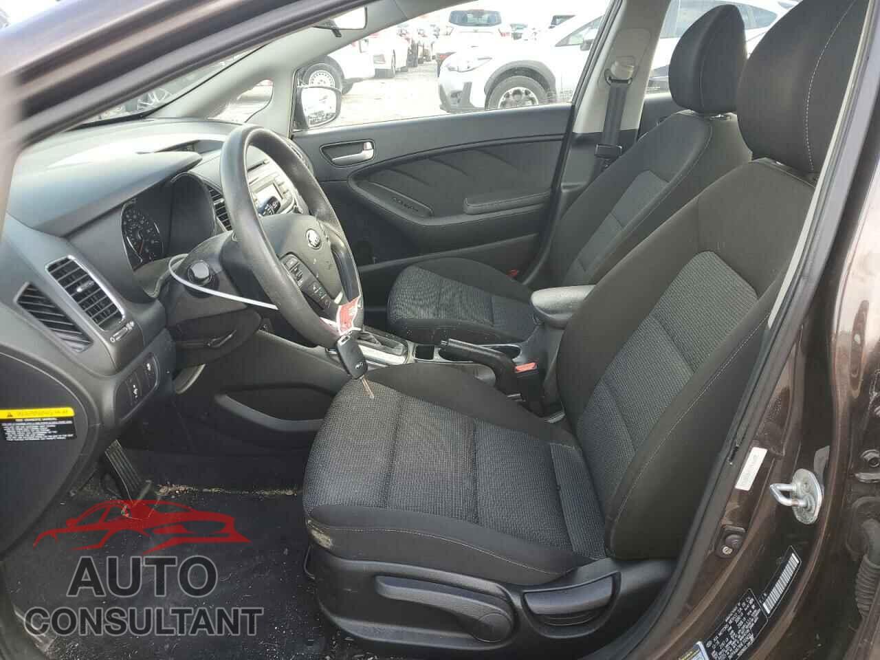 KIA FORTE 2017 - 3KPFK4A7XHE102433