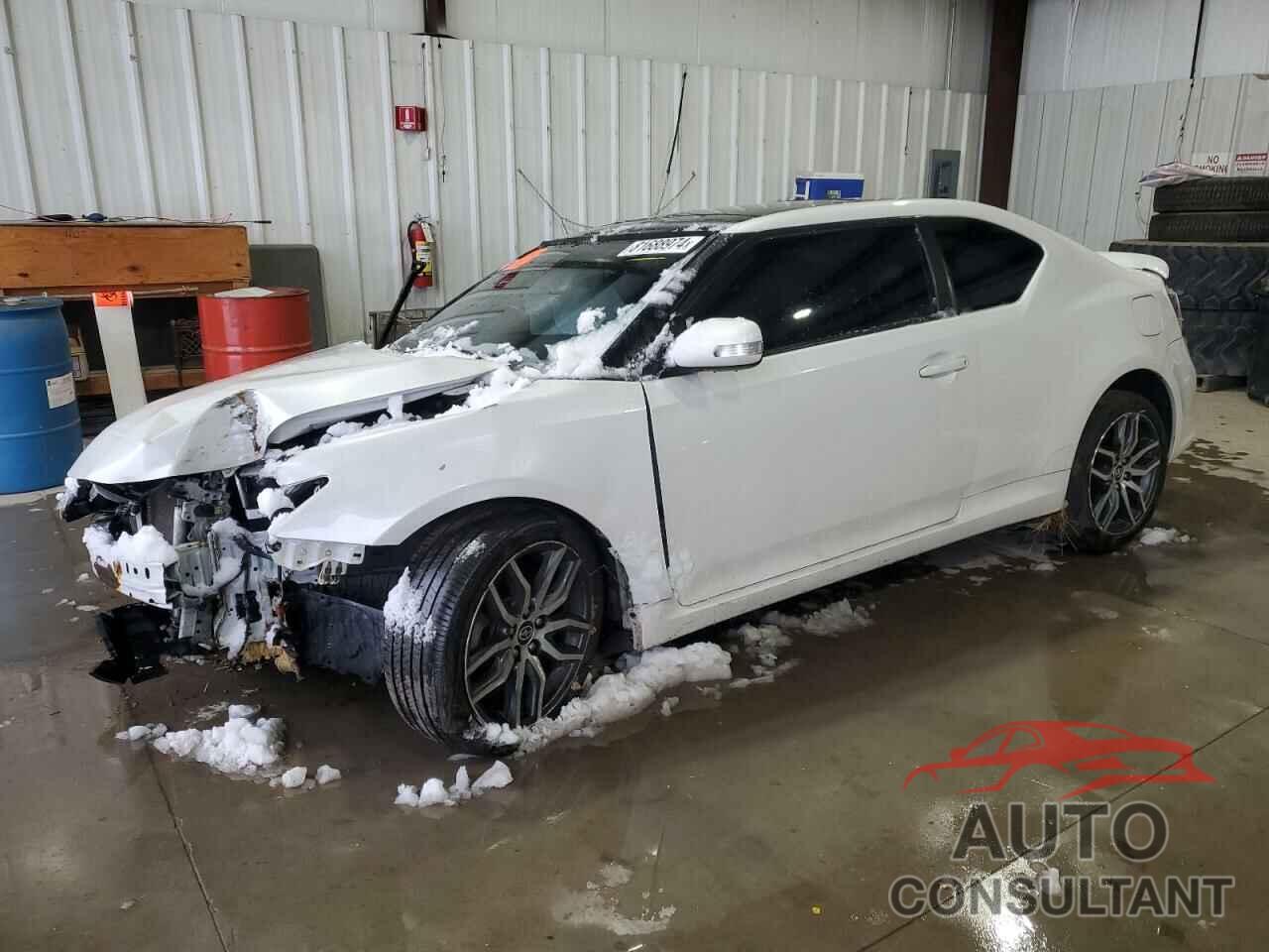 TOYOTA SCION 2015 - JTKJF5C72F3091233