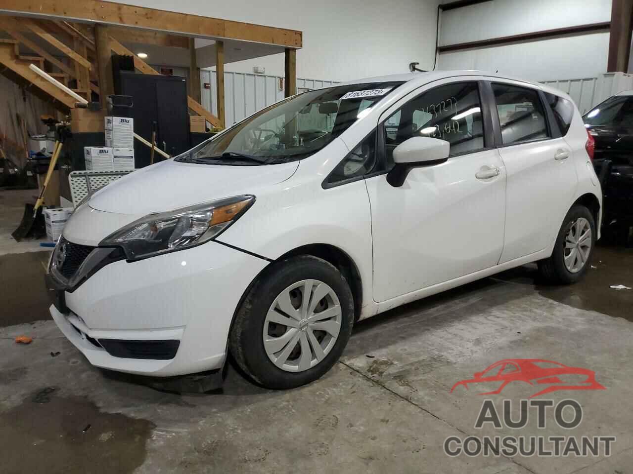 NISSAN VERSA 2018 - 3N1CE2CP5JL351884