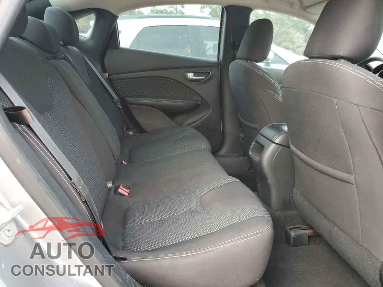 DODGE DART 2015 - 1C3CDFBB0FD286215