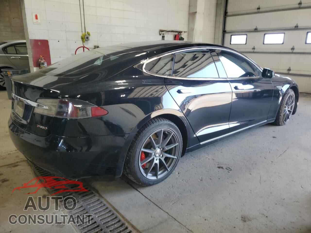 TESLA MODEL S 2016 - 5YJSA1E4XGF144304