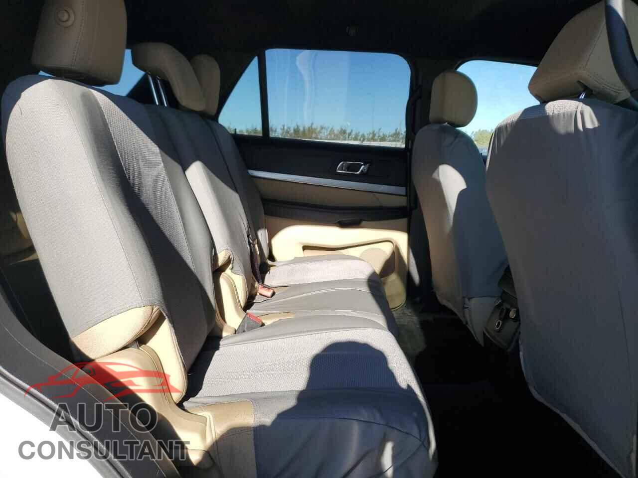 FORD EXPLORER 2016 - 1FM5K8B89GGA16258