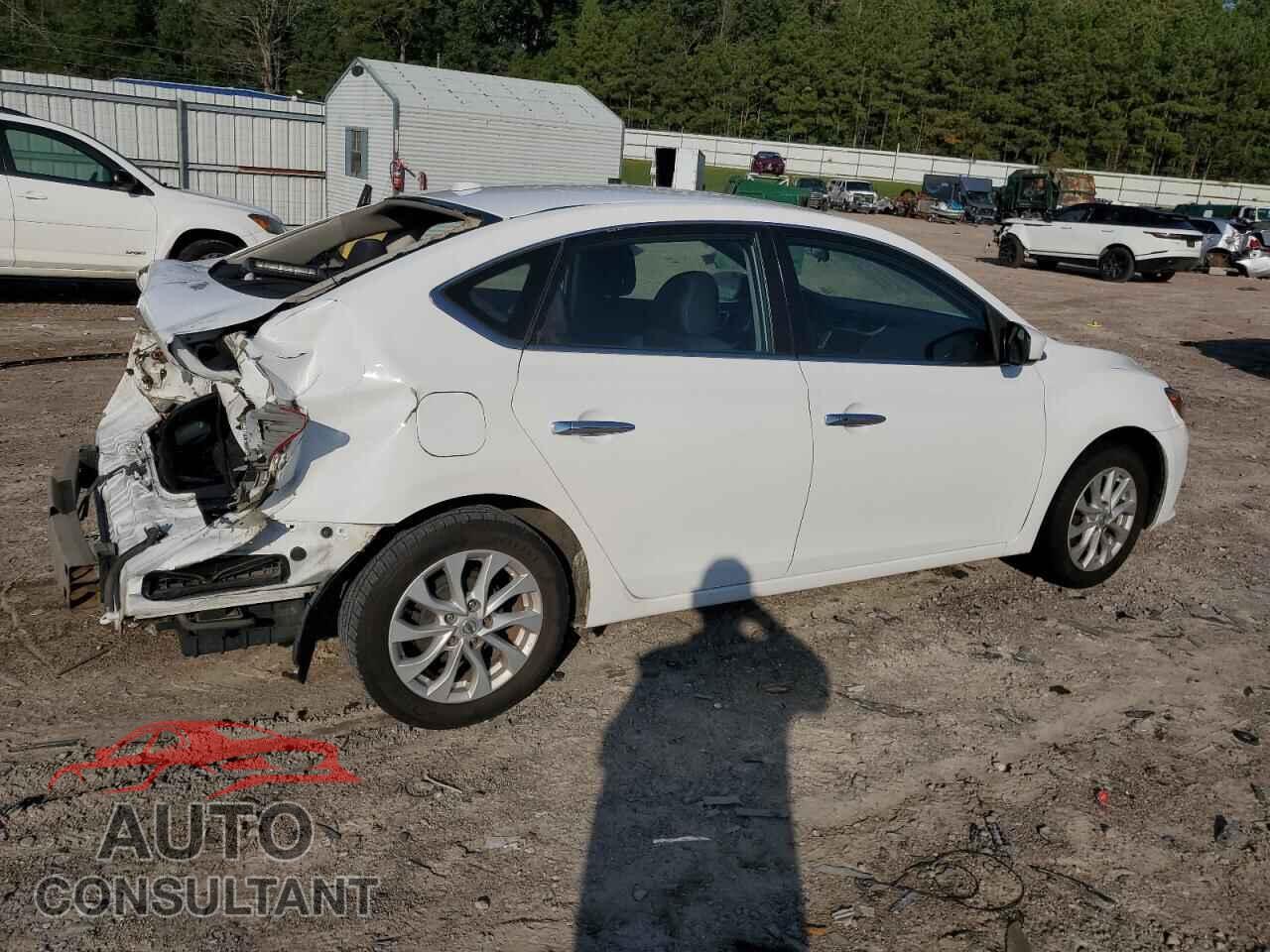 NISSAN SENTRA 2019 - 3N1AB7AP3KL605559