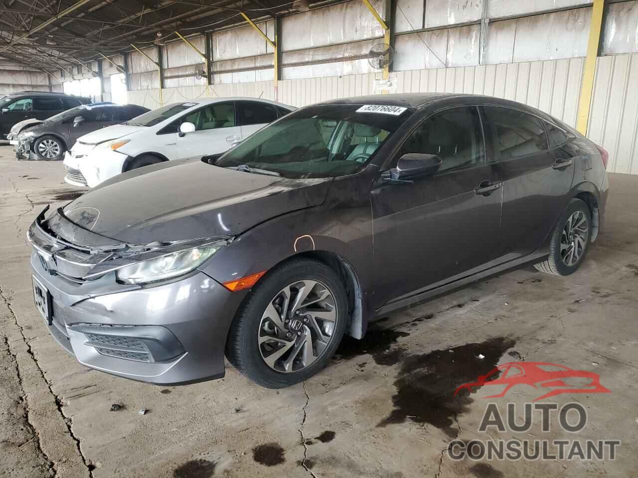 HONDA CIVIC 2018 - 19XFC2F73JE204950