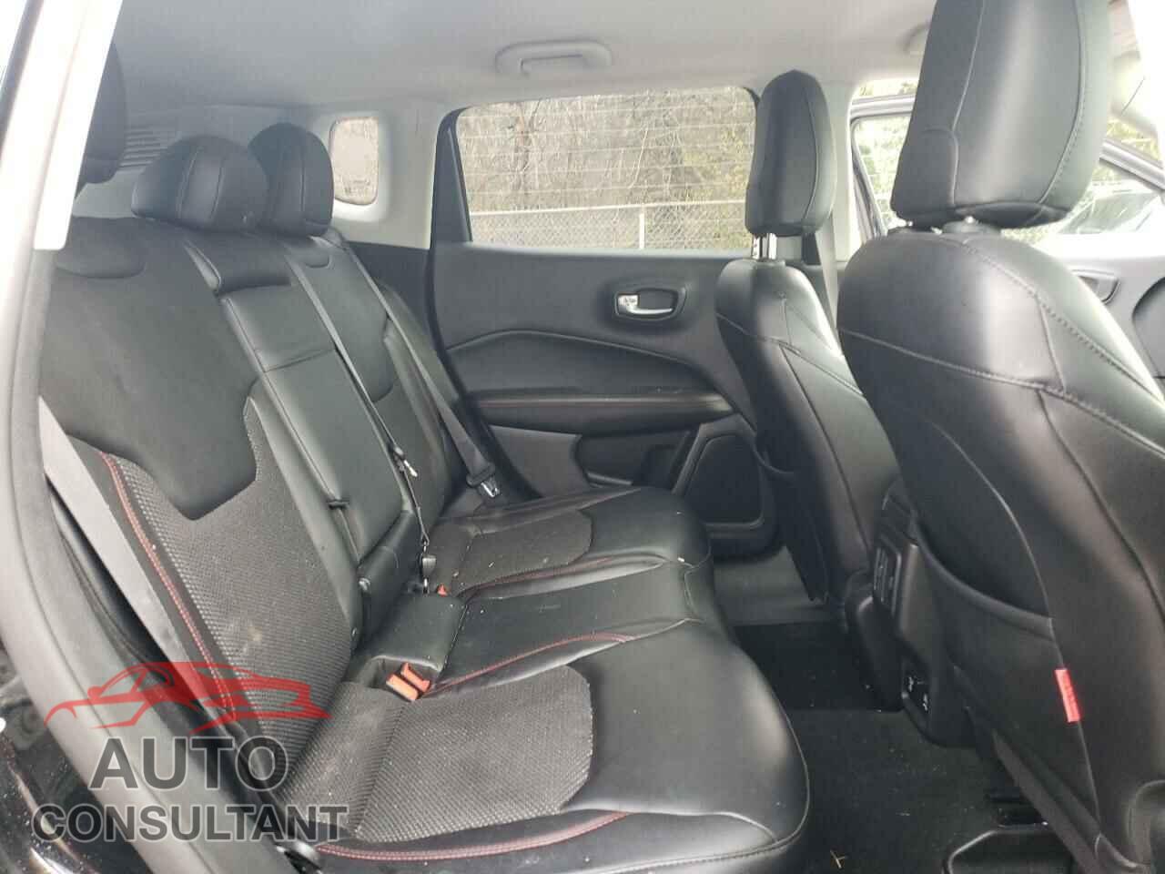 JEEP COMPASS 2017 - 3C4NJDDB1HT640223