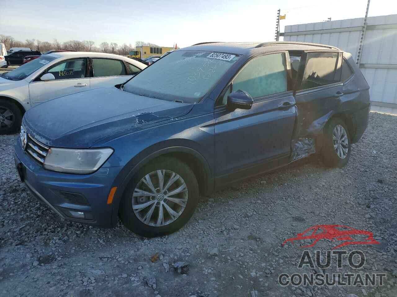 VOLKSWAGEN TIGUAN 2018 - 3VV0B7AXXJM011327