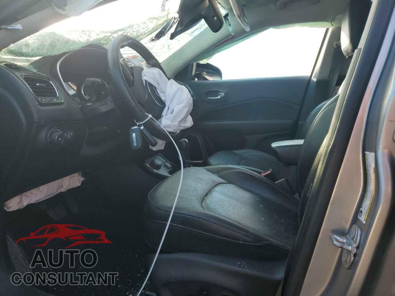 JEEP COMPASS 2019 - 3C4NJDCB2KT734149