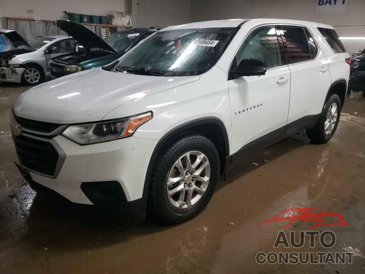 CHEVROLET TRAVERSE 2019 - 1GNERFKW6KJ284173